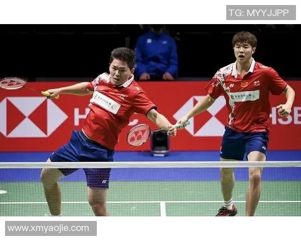 深圳羽毛球队在杯赛中的速度表现分析与战术探讨 深圳羽毛球队在杯赛中的速度表现分析与战术探讨